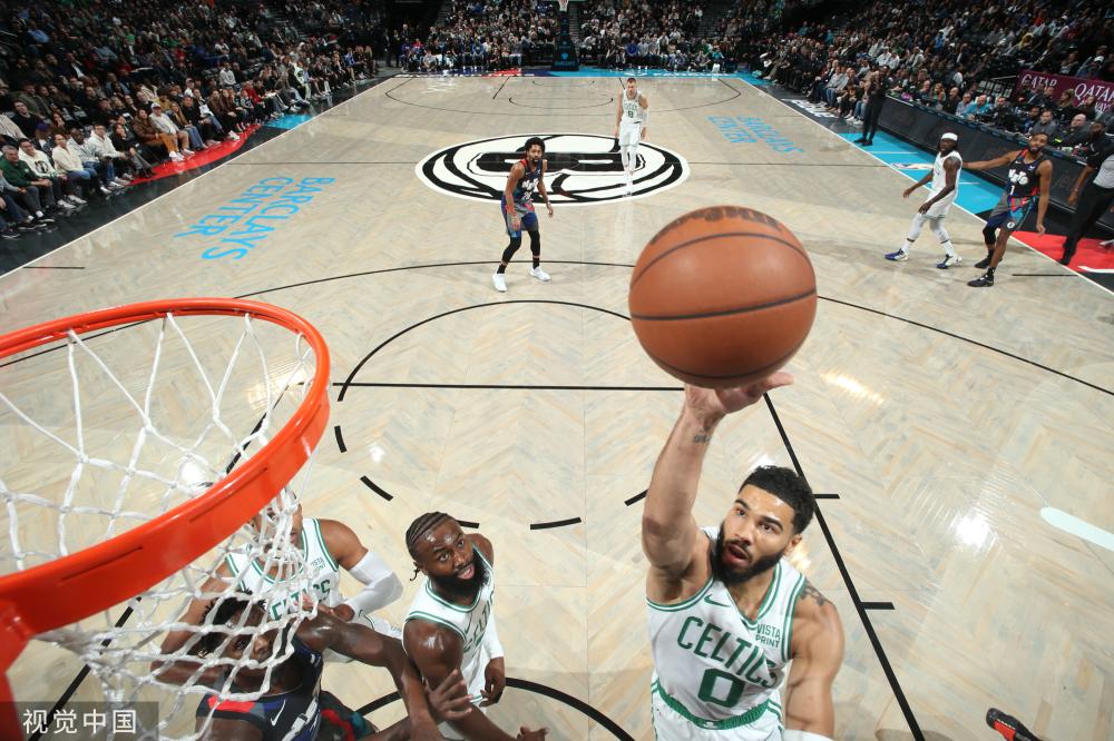 进攻三区的 进攻三区的