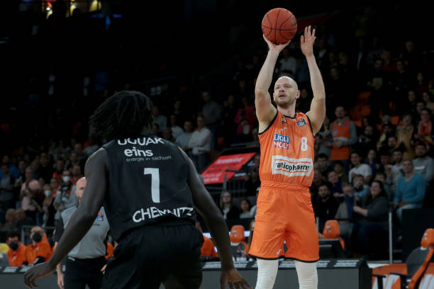 还会考量在 还会考量在